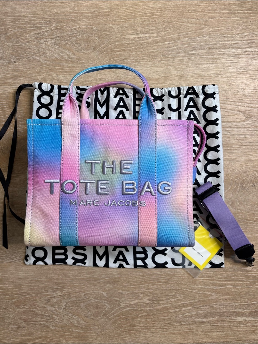 Medium Marc Jacobs The Airbrush Tote Bag EUC